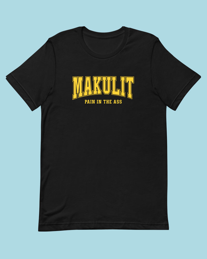 Black t-shirt product photo